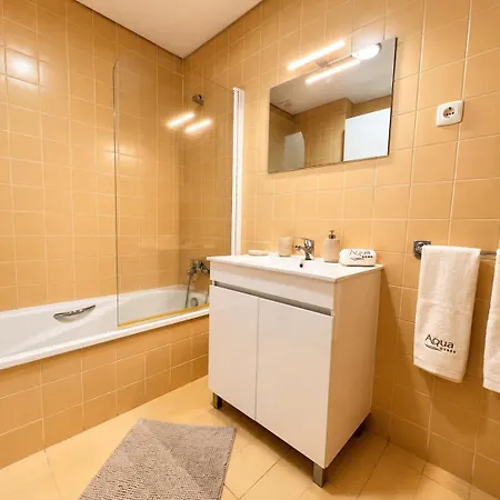 Aqua Daire *